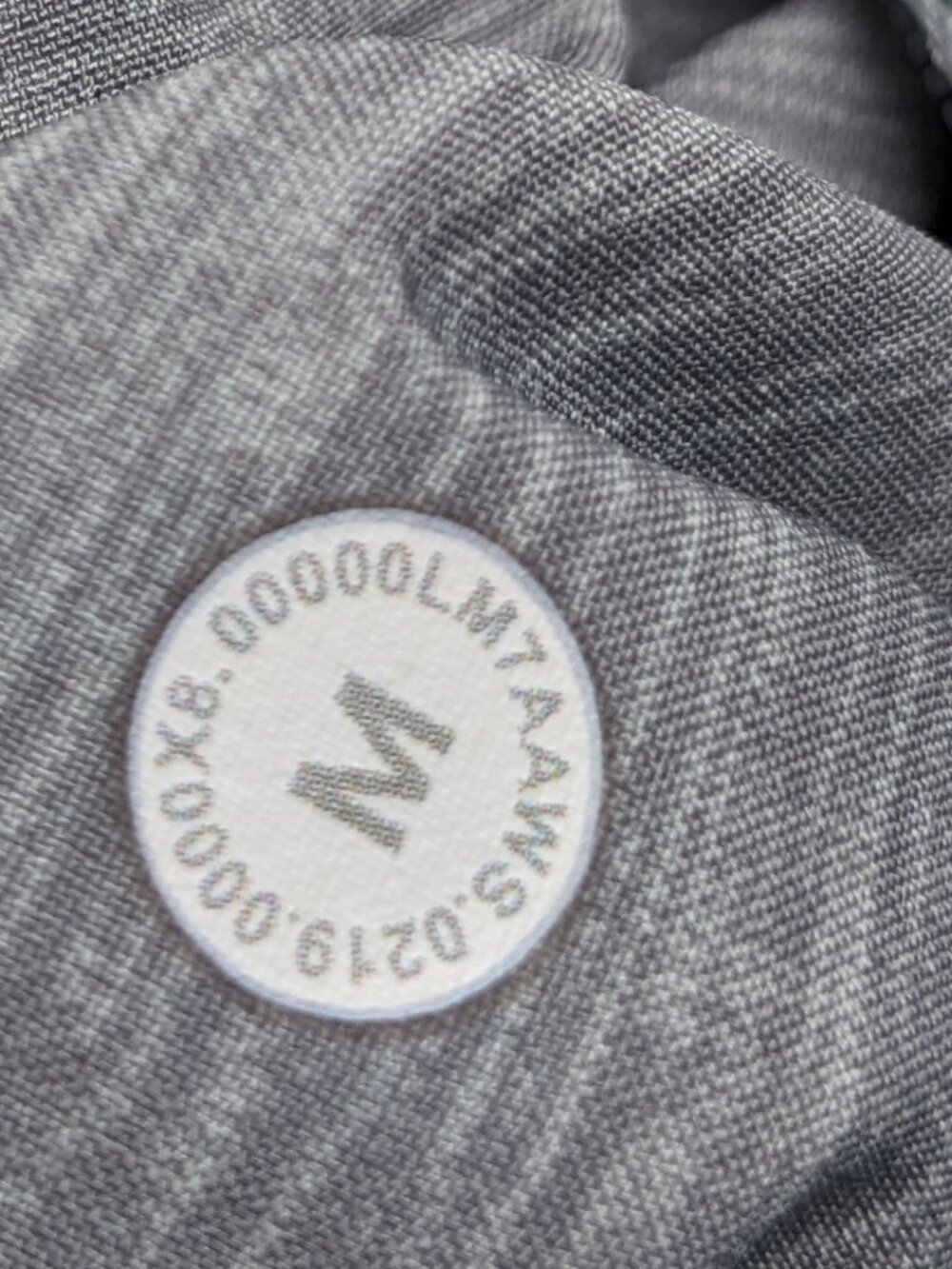 Lululemon Shorts T.H.E. Short 9" Linerless Heather Sea Salt Gray Mens Medium - Picture 3 of 7